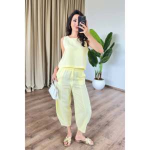 Basic Model Yellow <b>Linen</b> Wholesale <b>Set</b> - Yellow - Product Image 4