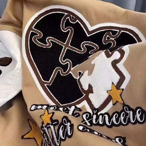 OEM personalizado hombres Vintage Letterman Varsity chaqueta de talla grande recortada Cadena de béisbol Chenille bordado invierno piel Decoración - Product Image 2