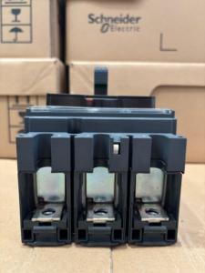 Schneider ชุดวงจรไฟฟ้าขนาดเล็ก NSX100NTM32D 50kA ใหม่415VAC 3-POLE MCCB ตัวตัดวงจร LV429845แม่พิมพ์เคส - Product Image 3