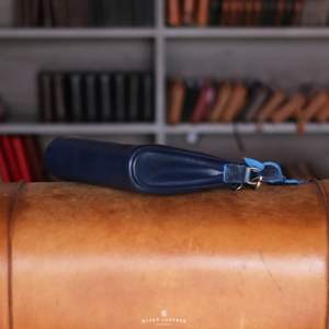 Fashionable 2in1 Leather Crossbody Real Cowhide Sling Bag with Removable Mini <b>Clutch</b> From Indonesia - Product Image 5