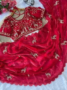 Sari Tradicional de Seda Suave con Bordado Completo, Diseño de Pájaro, Corte Butta, Ideal para Fiestas y Diwali - Product Image 6