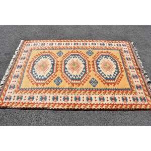 Alfombra Kilim turca Vintage de 4,3x6,4 pies, diseño de retazos amarillo y azul, tejido plano, lana trenzada, yute, látex, pasillo, rectángulo - Product Image 4