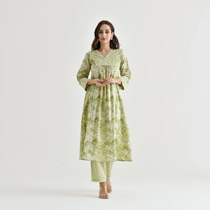Kurtas de rayón con estampado de diseñador para mujer, ropa de boda india para todas las ocasiones con conjunto de Salwar y Dupatta - Product Image 3