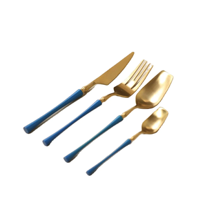 Ensemble de couverts en laiton pour le dîner, ensemble de cuillères et fourchettes, ensemble de couverts en acier miroir de qualité supérieure avec poignée en résine - Product Image 1