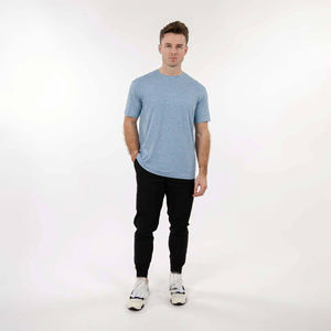 T-shirt Performance de haute qualité pour hommes 100% coton évacuant l'humidité confortable pour l'entraînement et le style athlétique - Product Image 1