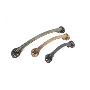 High Quality Zinc Alloy Door Handle Hardware Accessories <b>Antique</b> Furniture Kitchen Cabinet Knob and Handle - Product Image 1