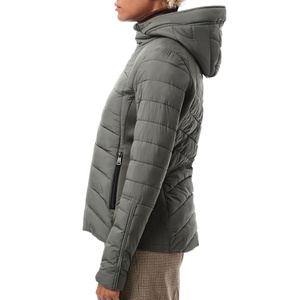 Venta al por mayor Unisex Reversible Puffer chaqueta patrón de camuflaje impermeable a prueba de viento abrigo de invierno con cuello de piel y capucha - Product Image 5