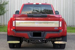 Ford F-450 Super Duty Platinum 4x4 2022, Gasolina, Bajo Kilometraje - Product Image 4