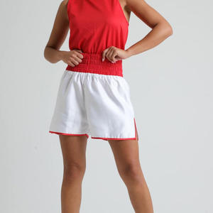 Pantalones cortos de boxeo OEM para mujer, tela elástica transpirable de ajuste personalizado para partidos y entrenamientos, opciones de marca de etiqueta privada - Product Image 2
