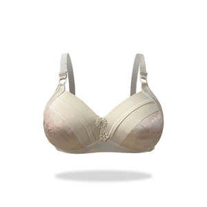 Soutien-gorge de sport rembourré léger chromatique mauve tailles 32B-38B confortable et élégant pour les entraînements - Product Image 4
