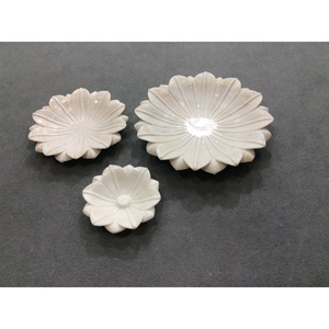 Cuenco de loto de mármol blanco hecho a mano de primera calidad, elegante diseño Floral tallado, acento para el hogar para centro de mesa decorativo de fiesta - Product Image 3
