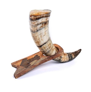 Auténtico cuerno vikingo para beber, taza rústica pulida, jarra de fiesta de Guerrero medieval, recipiente de hidromiel nórdico natural tallado - Product Image 5