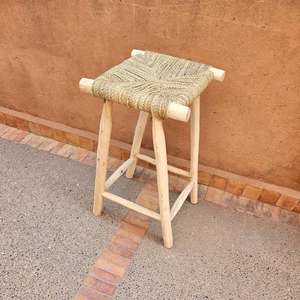 Taburete marroquí hecho a mano, puf otomano, cojín decorativo bohemio, reposapiés tradicional bereber, muebles para la sala de estar. - Product Image 1