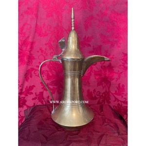 Shiny Gold Finished Metal Arabic Coffee Dallah With Handle Handmade <b>Tea</b> <b>Pot</b> for Serve Ware Use <b>Tea</b> & Coffee Kettle Accessories - Product Image 2