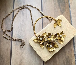 Effet marbre résine blanche avec fleur dorée sac de soirée dame pochette 2024 mariage lumière sac à main fait à la main Style à la mode - Product Image 5