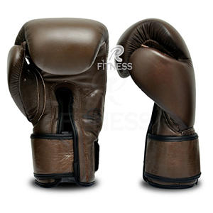 Gants de boxe Muay Thai personnalisés 14oz/16oz en cuir antidérapant avec fermeture auto-agrippante RC Fitness Wear Custom OEM EVA - Product Image 2