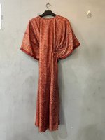 Sari indien en soie, kaftan, kimonos, robes de plage faites à la main pour femmes, couvre-bikini
