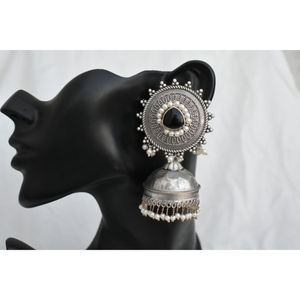 Nouvelles boucles d'oreilles jhumka faites à la main en argent pour filles et femmes, vente en gros - Product Image 2