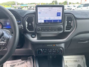 2023 Ford Bronco 4x4 direction gauche 4dr SUV utilisé un propriétaire Navigation caméra de recul toit ouvrant à vendre - Product Image 6