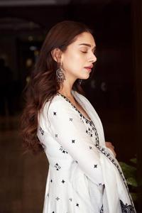 Presenting New Designer Embroidered <b>White</b> Anarkali Gown Good Quality Embroidered Georgette Anarkali Fully Embroidery Dress - Product Image 5