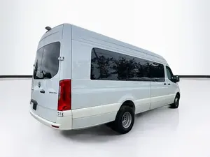 Mercedes-Benz Sprinter 3500 à toit surélevé d'occasion 2024 - Prêt à être expédié - Product Image 5