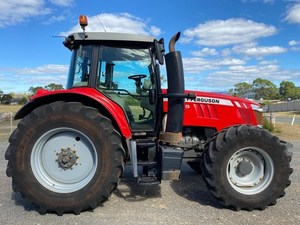 Meilleur prix pas cher pour un tracteur multifonctionnel d'occasion Massey Ferguson 7615 Dyna-6 85HP 4WD à transmission par engrenages, 9000 kg, 0-2000 heures - Product Image 2
