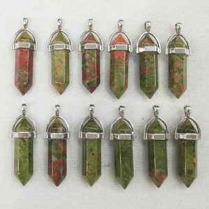 Lot de 50 pendentifs en cristal de pierre naturelle de haute qualité pour la fabrication de bijoux faits à la main. - Product Image 2