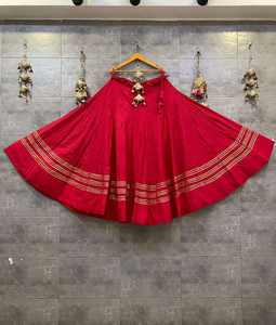 Traje Tradicional Femenino para Festividades, Chaniya Choli Color Granate, Algodón Khadi Pesado con Estampado a Mano, Absorbente de Humedad, Alta Calidad, Laxmi - Product Image 5