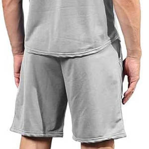 Ensemble de shorts d'été à impact élevé pour hommes, fabriqué sur mesure avec fermeture à la taille élastique de conception OEM, t-shirt short lavable à motif solide - Product Image 6