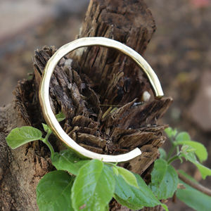 Brazalete de oro de latón macizo, pulsera de uso regular apilable al por mayor con textura desigual ajustable - Product Image 4