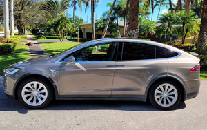 Tesla Model X 75D d'occasion, année 2016 - Product Image 3