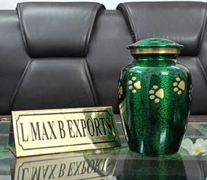 Handmade Best Quality Wholesale Metal Cremation Urn at Low Price for Ashes and <b>Funeral</b> <b>Supplies</b> for Export - Product Image 1