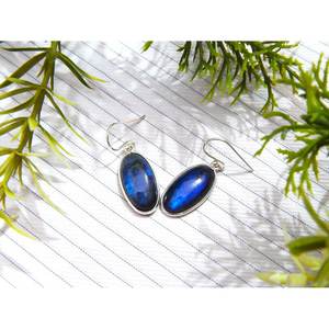 Boucles d'oreilles fines en argent sterling minimalistes avec pierre précieuse Labradorite cadeau de mariage délicat pour femme - Product Image 3