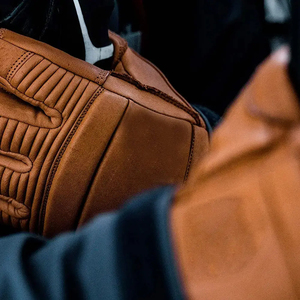 Guantes de Esquí de Invierno con Pantalla Táctil, Tejido Impermeable/Terciopelo de Pana/Cuero, Forro Interior de Lana - Product Image 5