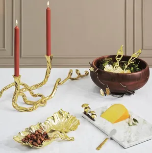 ชามโลหะลายตอกแบบหรูหรา งานแฮนด์เมดทันสมัย ของตกแต่งโต๊ะกาแฟและห้องนั่งเล่น ปลอดภัยสำหรับการใช้งาน ผลิตโดย Zahid Exports - Product Image 3