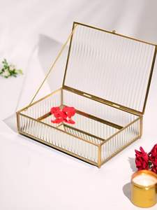 Lujosa caja decorativa de metal y vidrio con materiales de primera calidad para una exquisita Presentación de regalos y hogar - Product Image 5