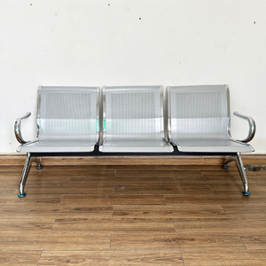 Banc d'attente industriel en métal 3 places MFE03 pour centre commercial, école, bureau, banque, gare routière, aéroport, parc, clinique - Product Image 3