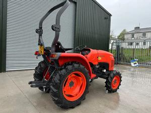 Tractor Compacto L1-382 2021 de 27.6HP con Tracción en las 4 Ruedas, Bomba de Caja de Cambios, Alta Productividad para Uso Agrícola - Product Image 4