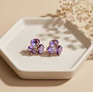 Petites boucles d'oreilles clous en argent sterling 925, motif floral, améthyste violette, pierre de naissance de février, bijou cadeau - Product Image 2