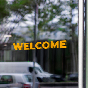 Letras de Vinilo Amarillo Naranja Resistentes a los Rayos UV Personalizadas para Logotipos de Bandas de Guitarra Acústica y Mercancía Musical - Product Image 2