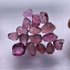 Pierre précieuse naturelle œil de chat grenat rouge, forme cœur, 8 mm, polie, haute qualité, pierre minérale - Product Image 2