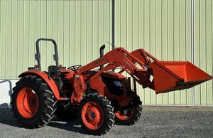 Tractor de Ruedas Kubota M7060 4WD al por Mayor, Equipo Agrícola Duradero para Uso Agrícola, Compre Ahora - Product Image 2