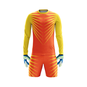 Maillot de football personnalisé en gros à séchage rapide, manches courtes, léger, respirant, qualité supérieure, 100 % polyester - Product Image 3