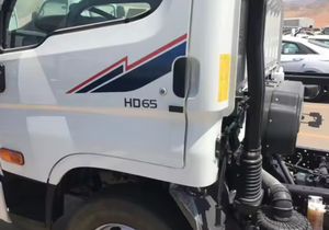 READY TO SHIP 2023 for HD-65 Used Left Pickup R17 Single Cabin Manual Transmission Leather Seats <b>Bluetooth</b> Diesel Engine - Product Image 3