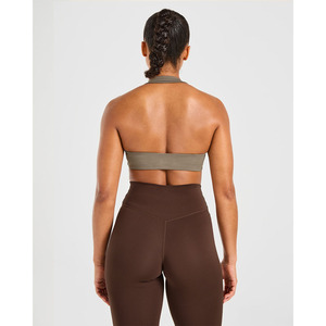 Soutien-gorge de sport dos nu marron moka avec encolure en V décolleté dos ouvert et soutien-gorge de sport fitness pour femme adulte à fort impact - Product Image 3
