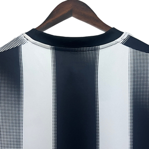 Custom Men's Soccer Jersey Uniform New <b>Model</b> Quick Dry Football <b>Kit</b> with Name Printing Summer and Winter Mesh Shorts - Product Image 2