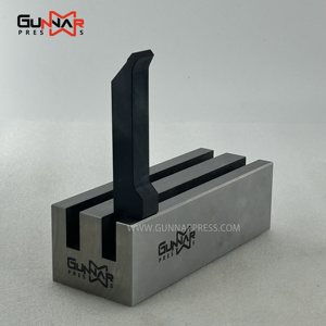 Herramienta de <span class=keywords><strong>Prensa</strong></span> de Freno de Molde Superior Gunnarpress de 835 mm, Acero 42CrMo4, Superficie Lisa, Aplicación AMADA - Product Image 5