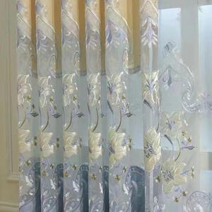 Logo personnalisé oem avec broderie chaude <span class=keywords><strong>de</strong></span> luxe haut <span class=keywords><strong>de</strong></span> gamme pour chambre à coucher salon et restaurant <span class=keywords><strong>tissu</strong></span> <span class=keywords><strong>de</strong></span> rideau pare-soleil prêt à l'emploi - Product Image 3