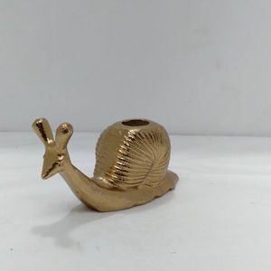 Modern Golden Bird Aluminium <b>Candle</b> Holder Table Top Metal Sculpture for Home And Hotel At <b>Cheap</b> Price - Product Image 1