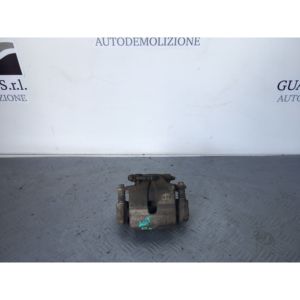 คาลิปเปอร์เบรคหน้าขวาซูซูกิ วิทาร่า 4P 1st Series G16B(93>96) - Product Image 1